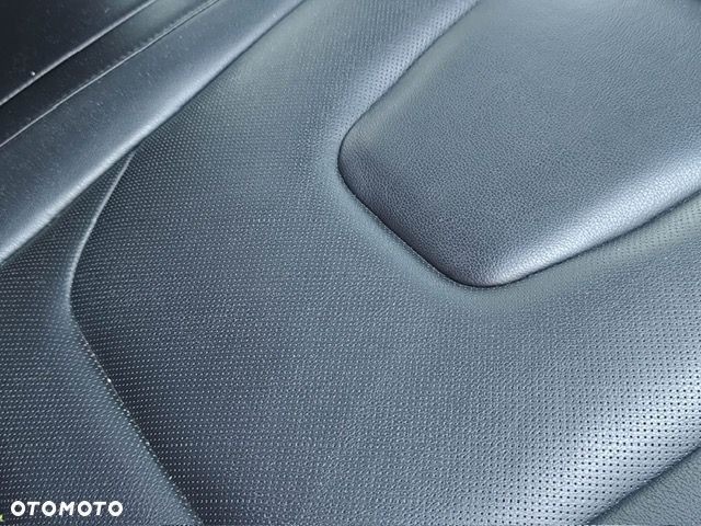Ford Edge - 31