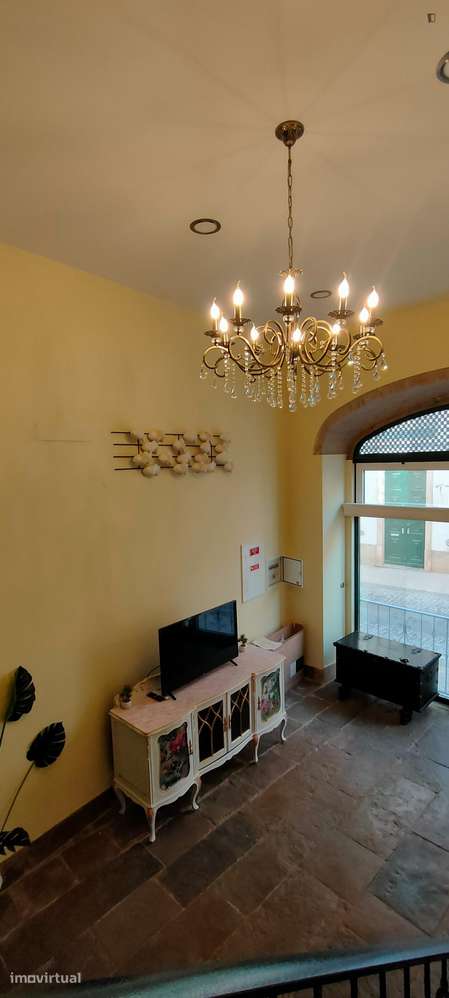 Apartamento com 2 quartos - localizado em Faro - Grande imagem: 2/13