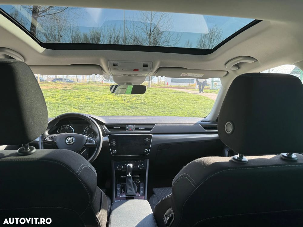 Skoda Superb 2.0 TDI DSG 4X4 Style - 10