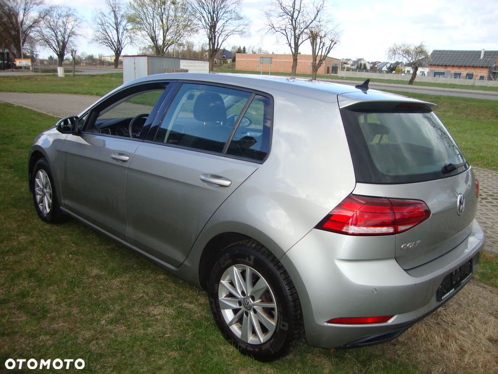 Volkswagen Golf 1.0 TSI (BlueMotion Technology) Comfortline - 2