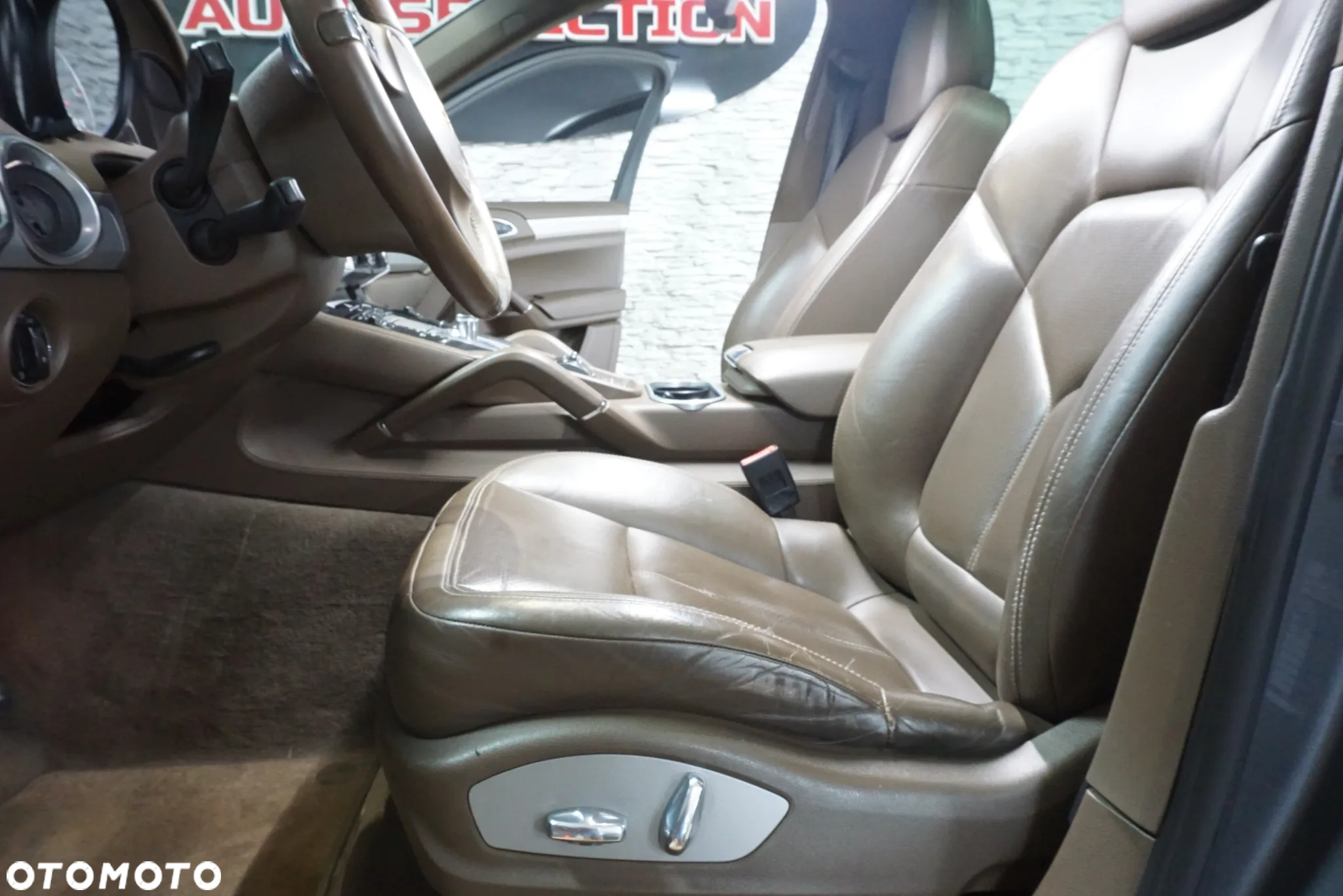 Porsche Cayenne Diesel Platinum Edition - 27
