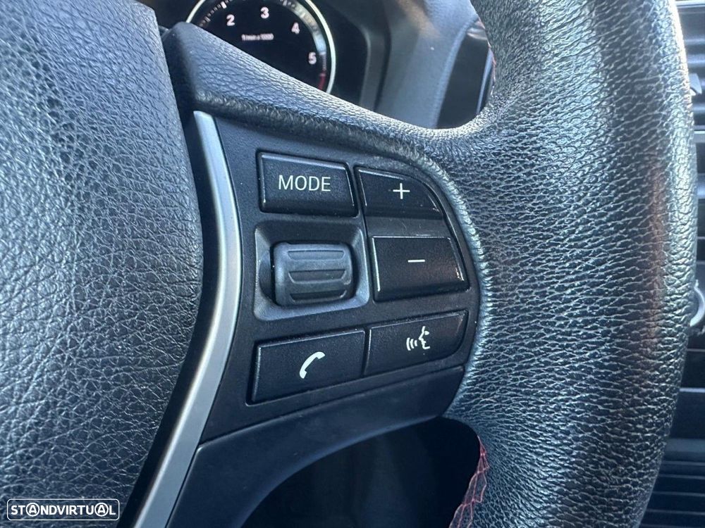 BMW 218 d Cabrio Line Sport - 19