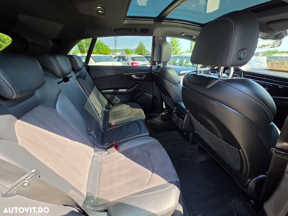 Audi Q8 - 15