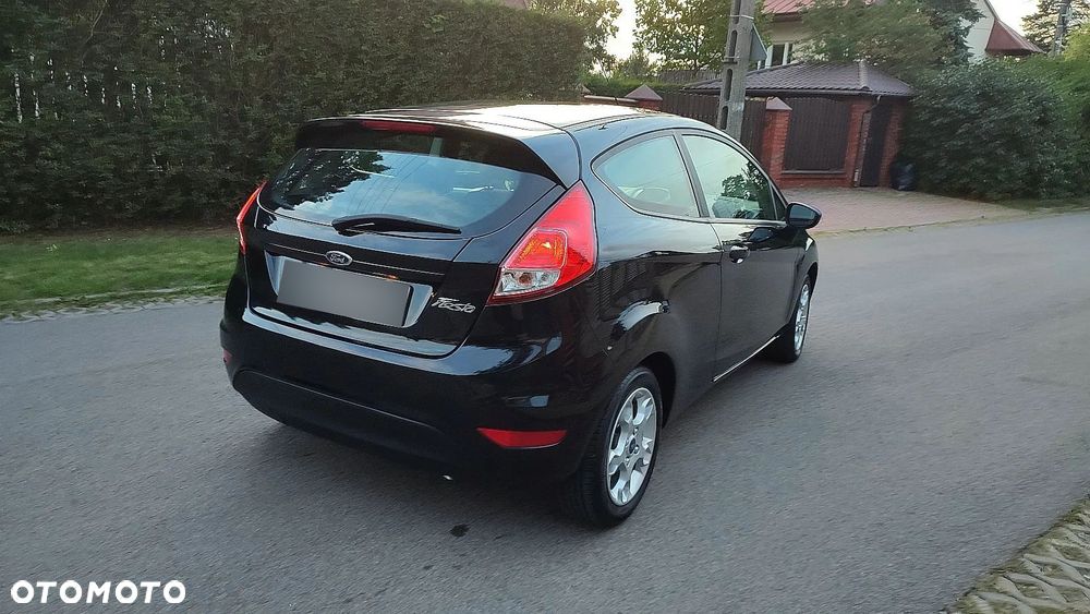 Ford Fiesta 1.25 Celebration - 19