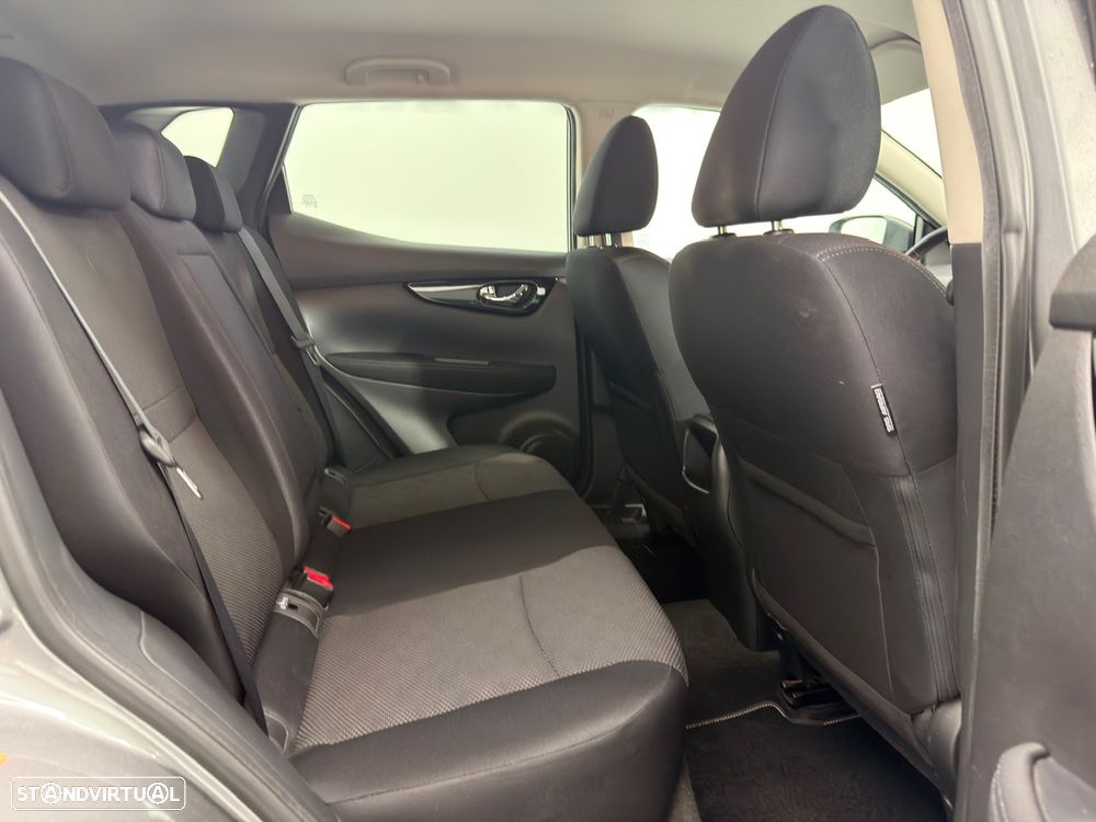 Nissan Qashqai 1.5 dCi Tekna Premium 18 360 - 23