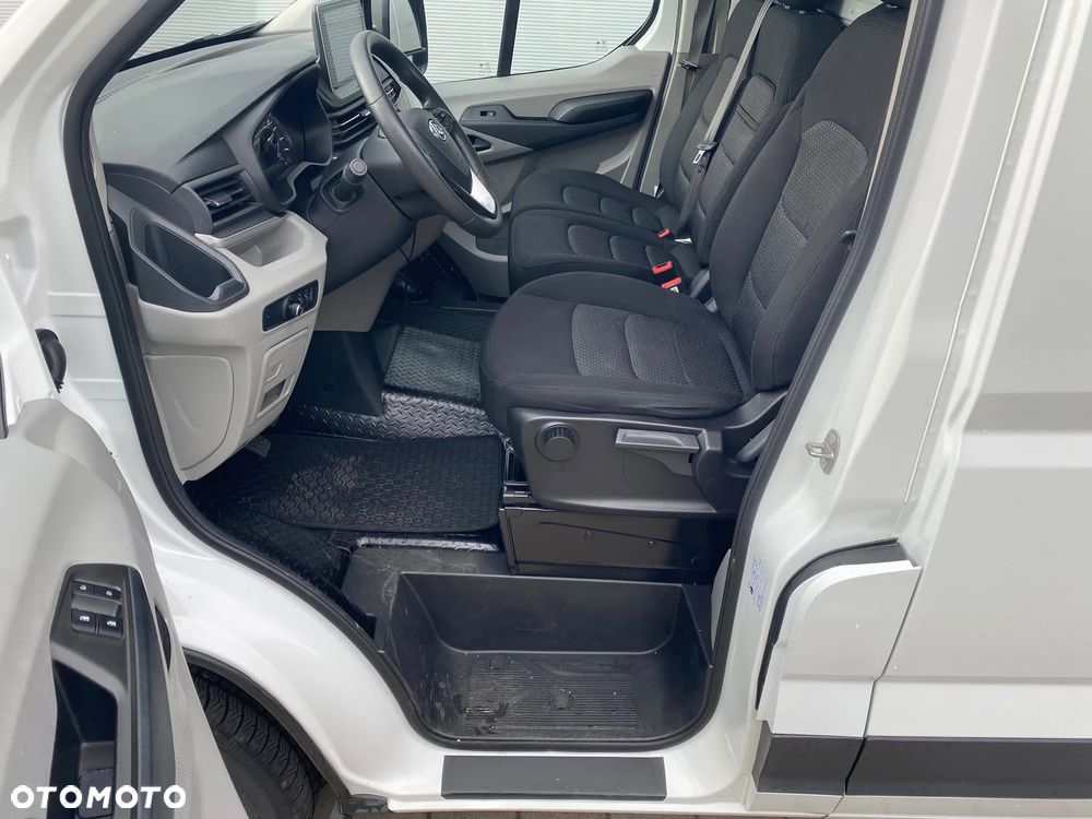 Maxus DELIVER 9 L2H2 - 24