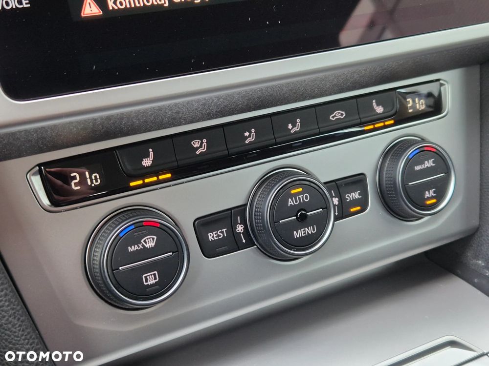 Volkswagen Passat Variant 1.5 TSI EVO Comfortline - 11