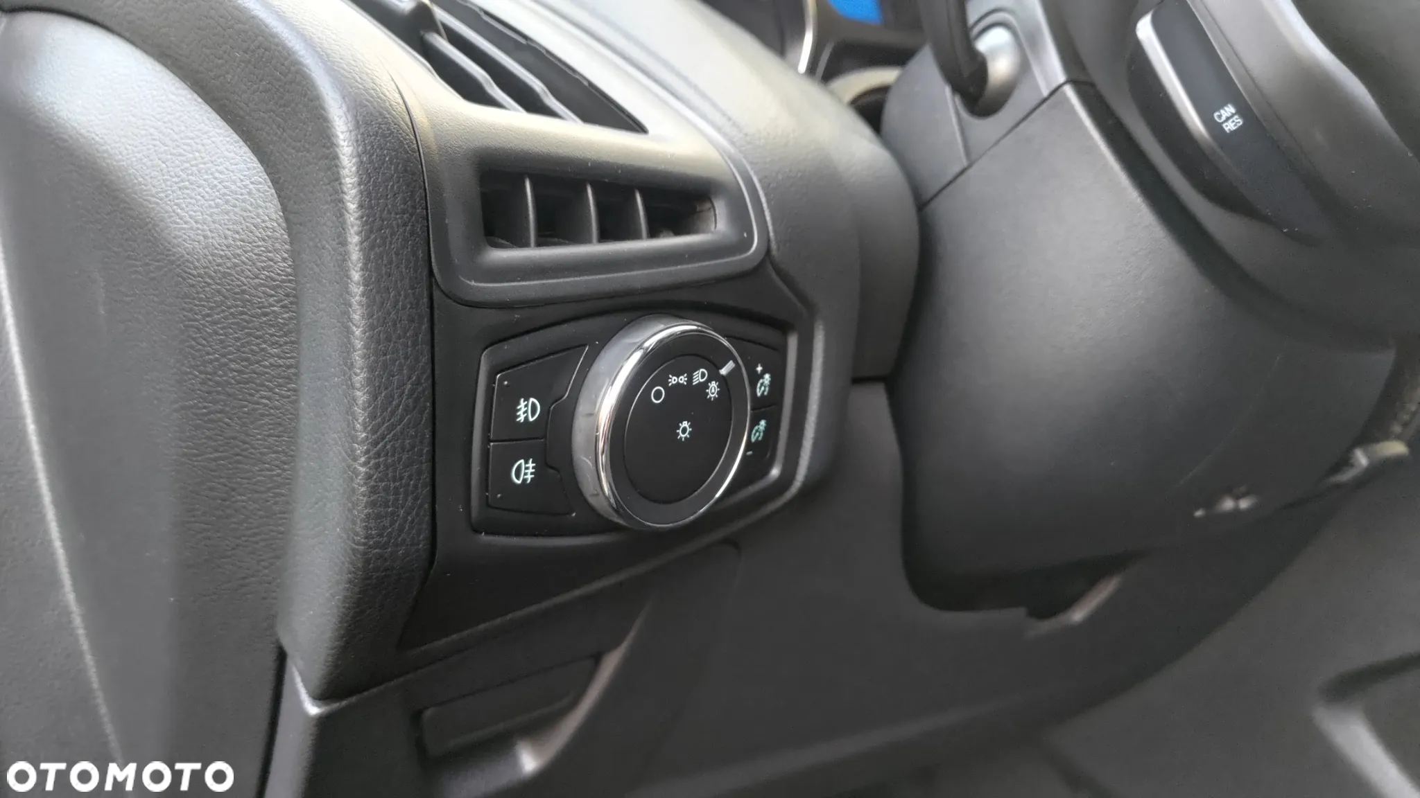 Ford Focus - 16