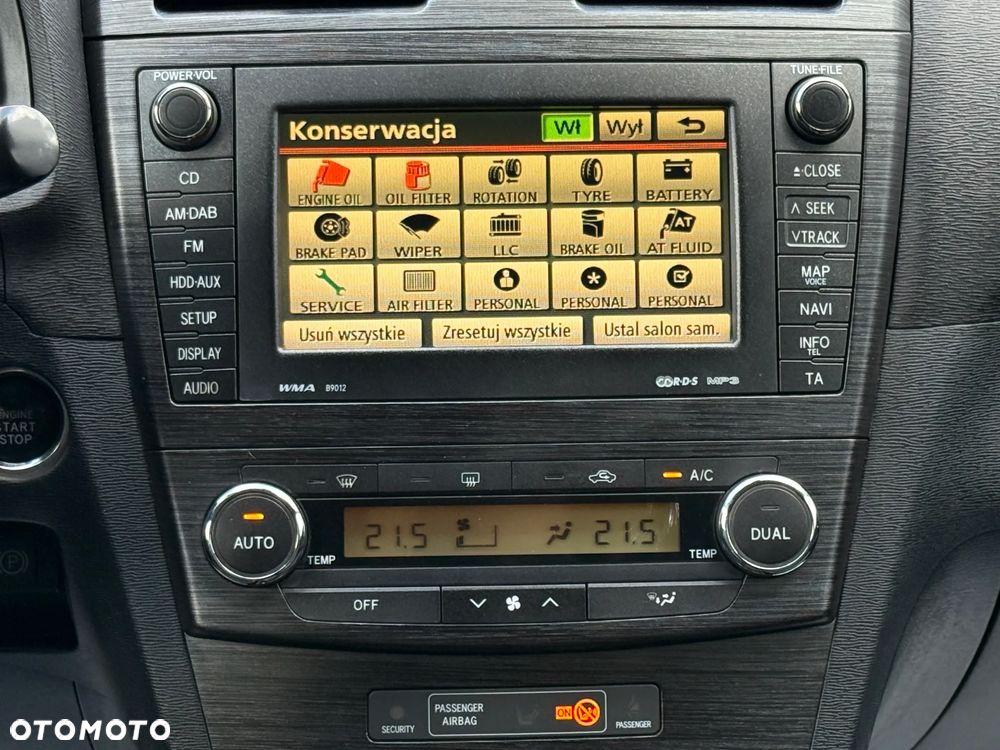 Toyota Avensis 1.8 Sol NAVI - 10