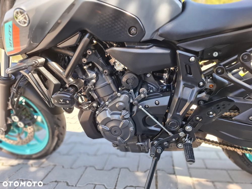 Yamaha MT - 9