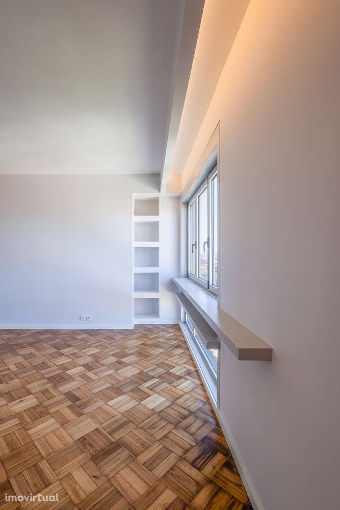 T4 De Qualidade Superior - Grande imagem: 2/16