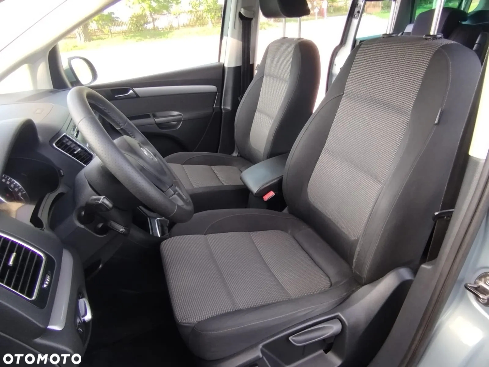 Volkswagen Sharan 2.0 TDI DPF Exclusive Edition II - 12