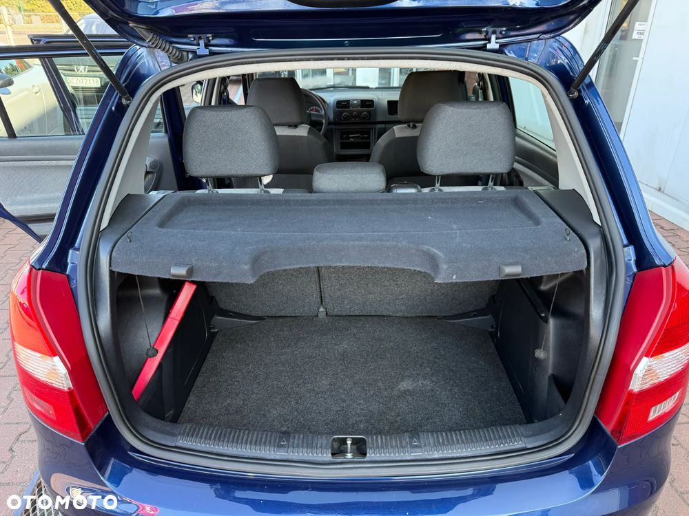 Skoda Fabia 1.2 HTP Classic - 22