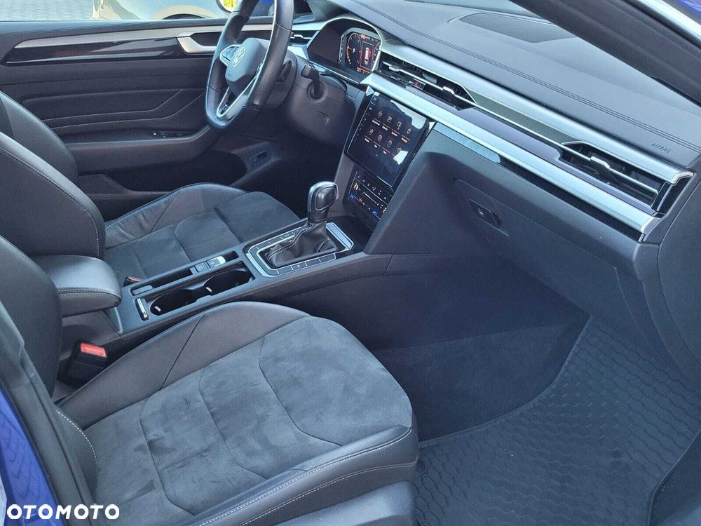 Volkswagen Arteon 2.0 TDI R-Line DSG - 8