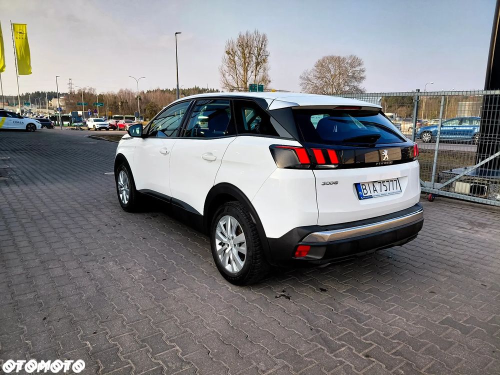 Peugeot 3008 1.2 PureTech Allure S&S EAT6 - 5