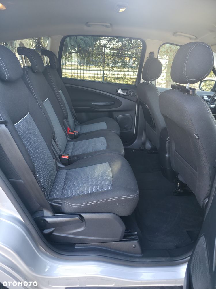 Ford S-Max 1.6 EcoBoost Trend - 14