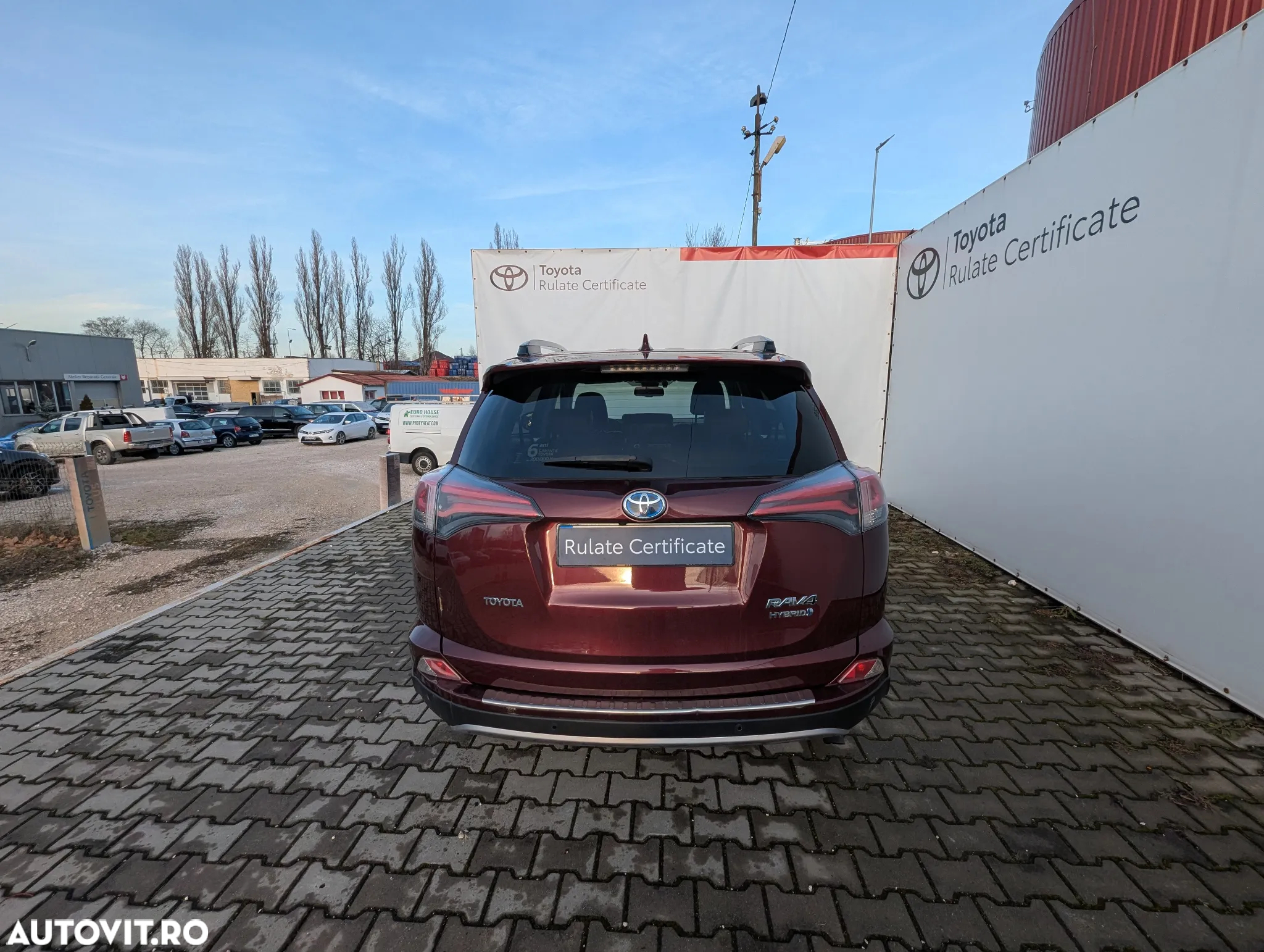 Toyota RAV4 2.5 VVT-i HSD 4x4 Luxury - 10
