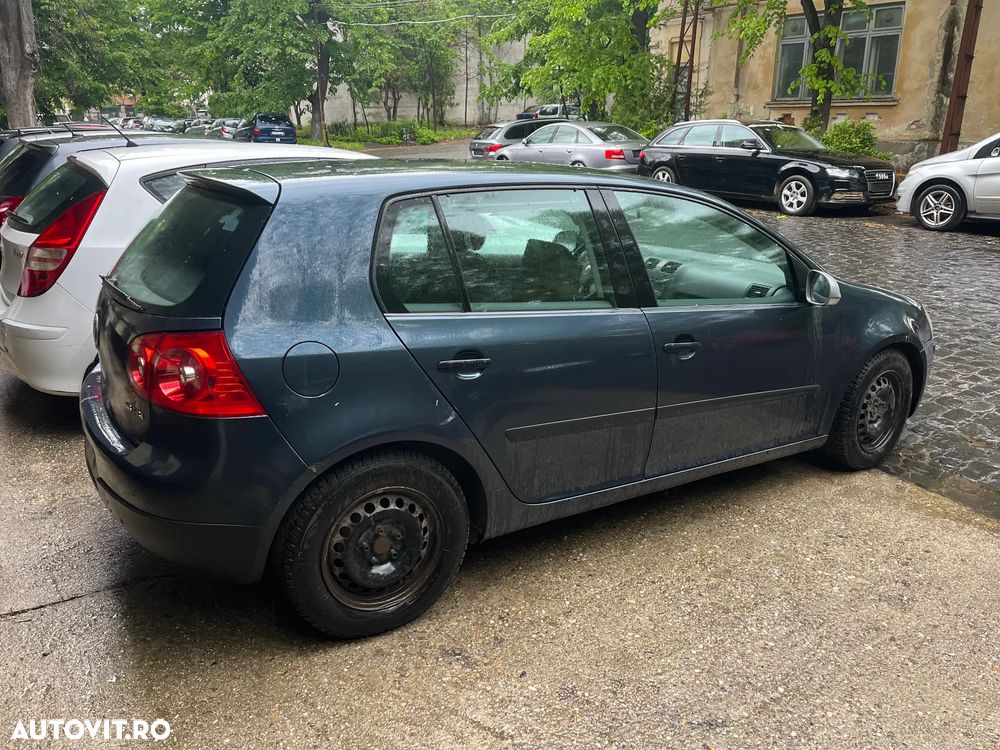 Dezmembrez VW Volkswagen Golf 5 2005 1,6 FSI benzina BAG albastru cutie 6+1 GVV - 8