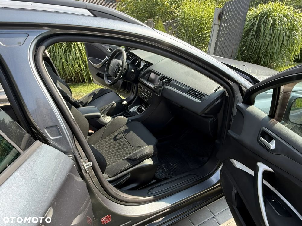 Citroën C5 1.6 HDi Attraction - 13