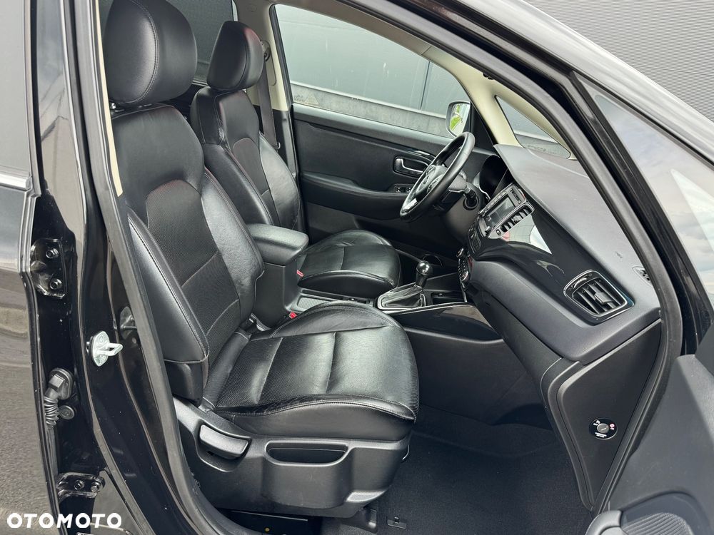 Kia Carens 1.7 CRDi Business Line 7os 7DCT - 9