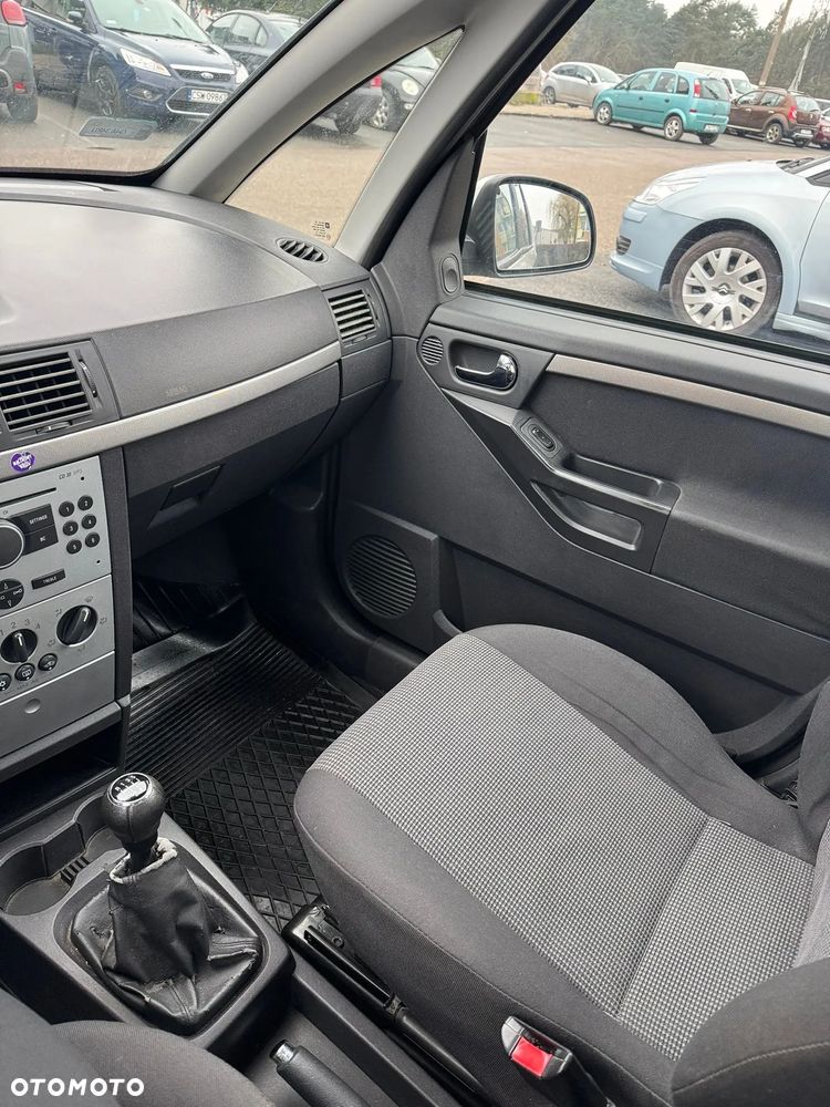 Opel Meriva - 8