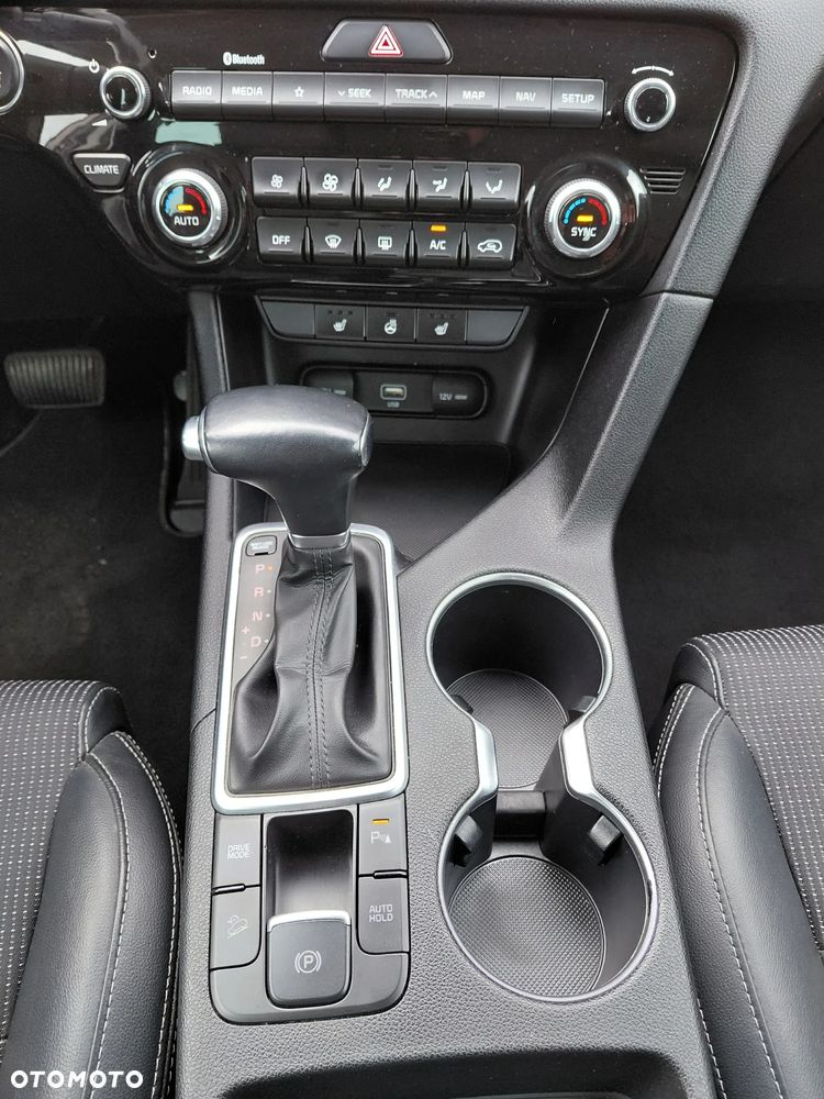 Kia Sportage 1.6 T-GDI L Business Line 2WD DCT - 18