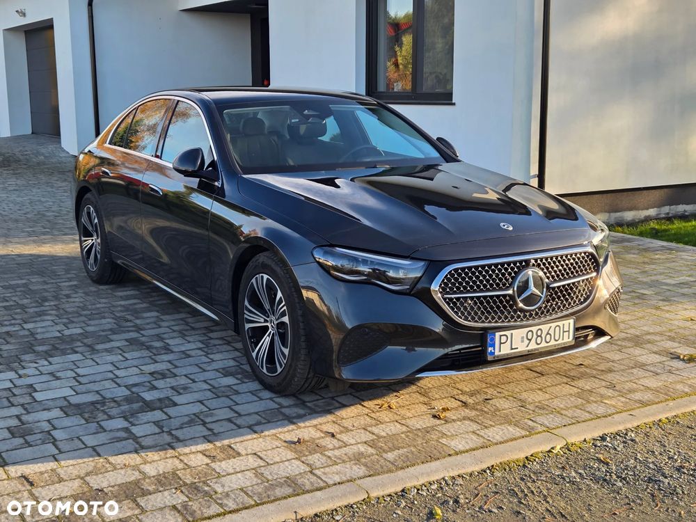 Mercedes-Benz Klasa E 220 d 9G-TRONIC Edition AVANTGARDE - 2