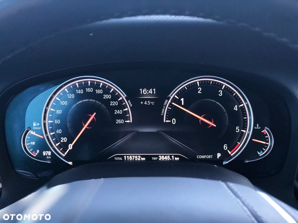 BMW Seria 7 730d - 37