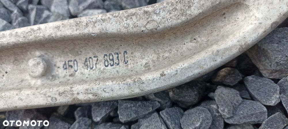 AUDI A6 C6 WAHACZ PRZEDNI BANAN ORYGINAL AUDI IDEALNY - 6