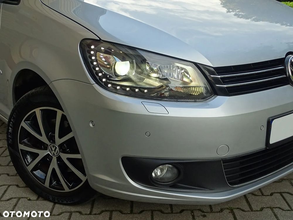 Volkswagen Touran 1.6 TDI DPF BlueMotion Technology Comfortline - 21
