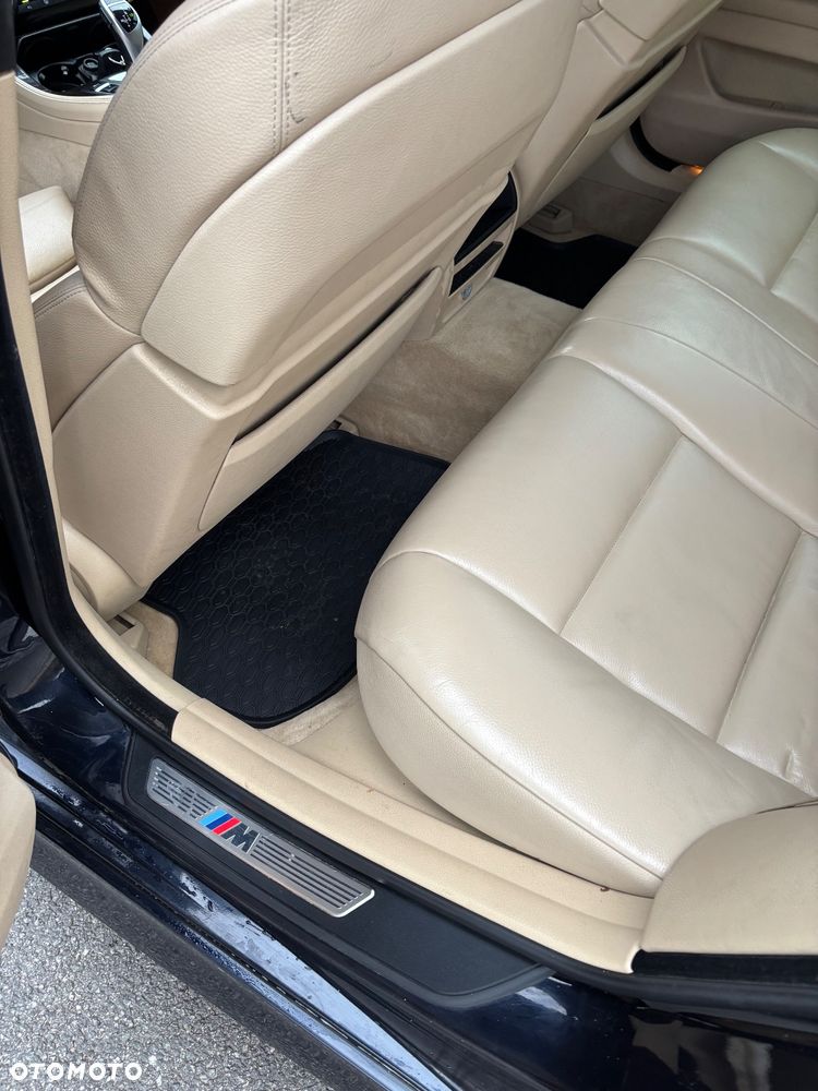 BMW Seria 5 - 38