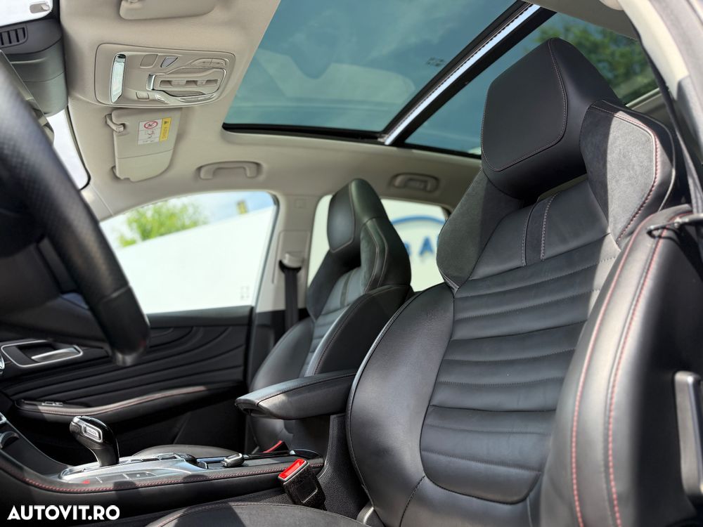 MG EHS 1.5 T-GDi AT PHEV Exclusive - 11