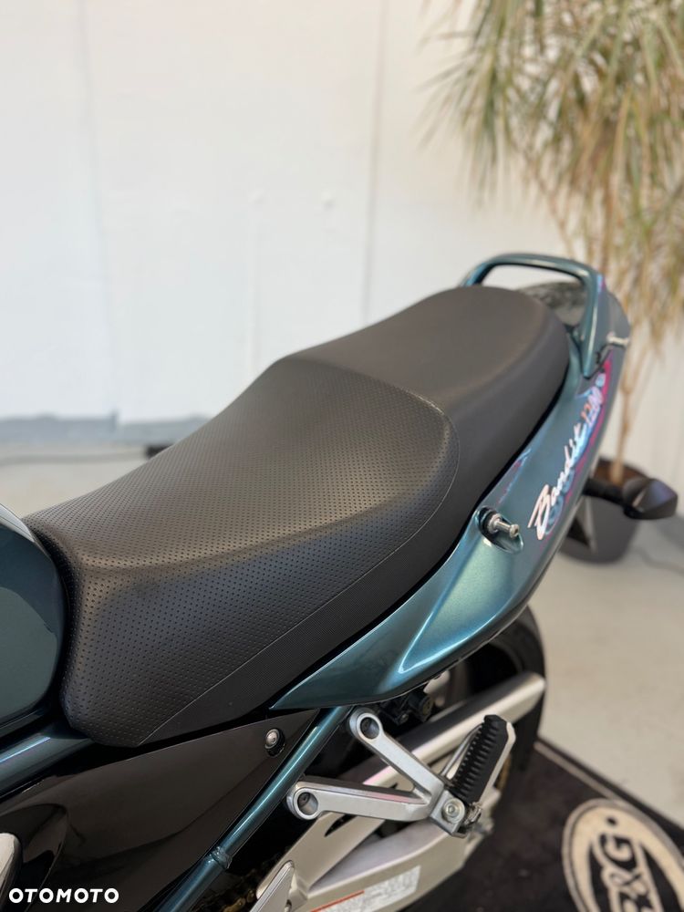 Suzuki Bandit - 24