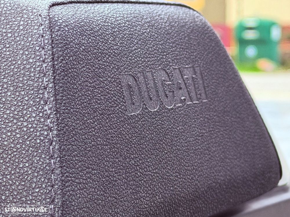 Ducati Multistrada 1200S - 16