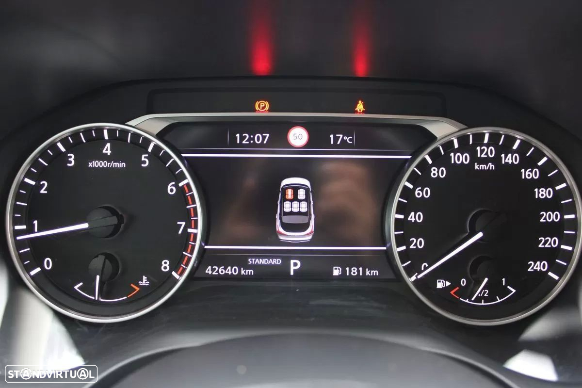 Nissan Qashqai 1.3 DIG-T N-GO Xtronic - 13