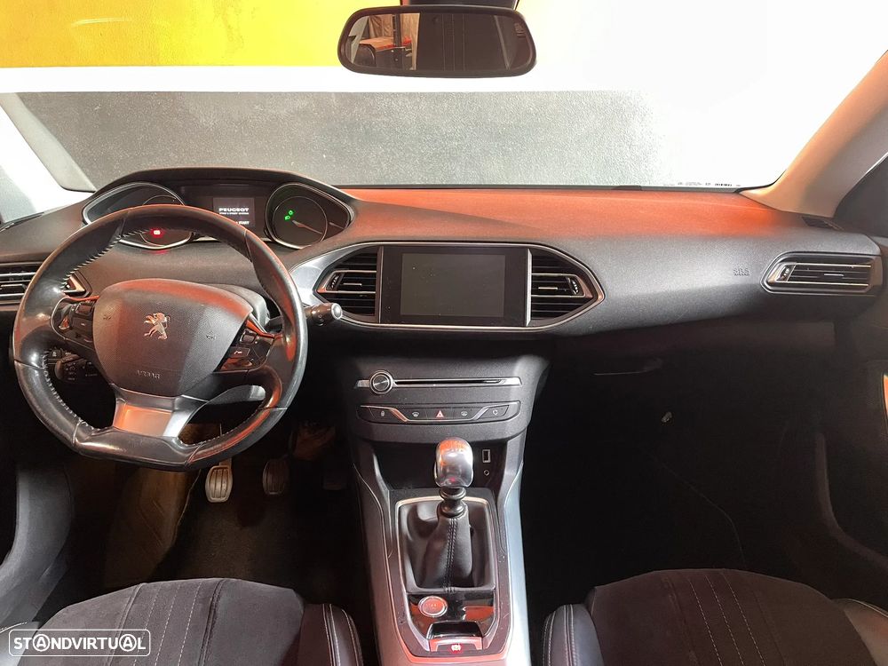 Peugeot 308 e-HDi FAP 115 Stop&Start Allure - 10