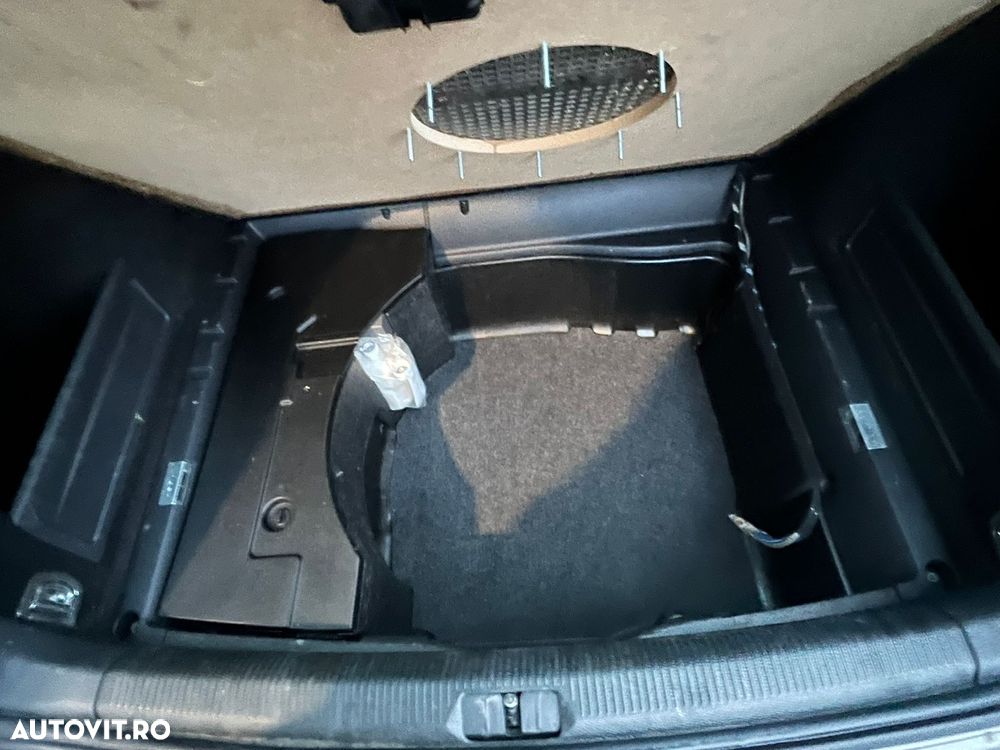 Volkswagen Passat 2.0 TDI DPF Comfortline - 12