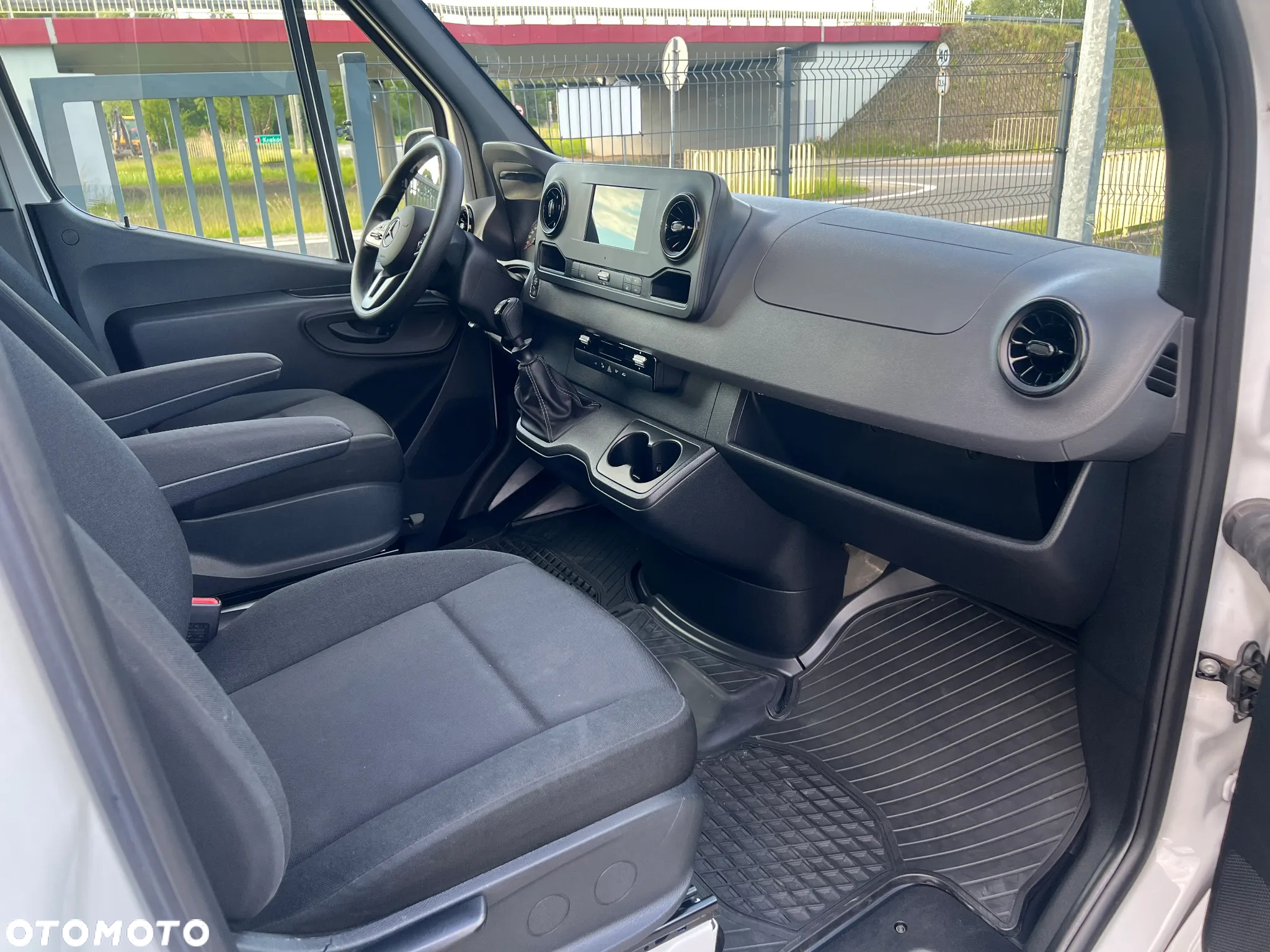 Mercedes-Benz Sprinter Doka - 10