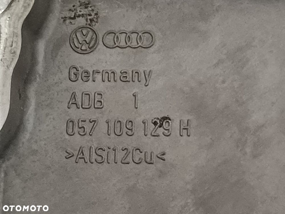 NR 51 Obudowa Rozrządu Audi A8 4,2TDI 057109153 - 7