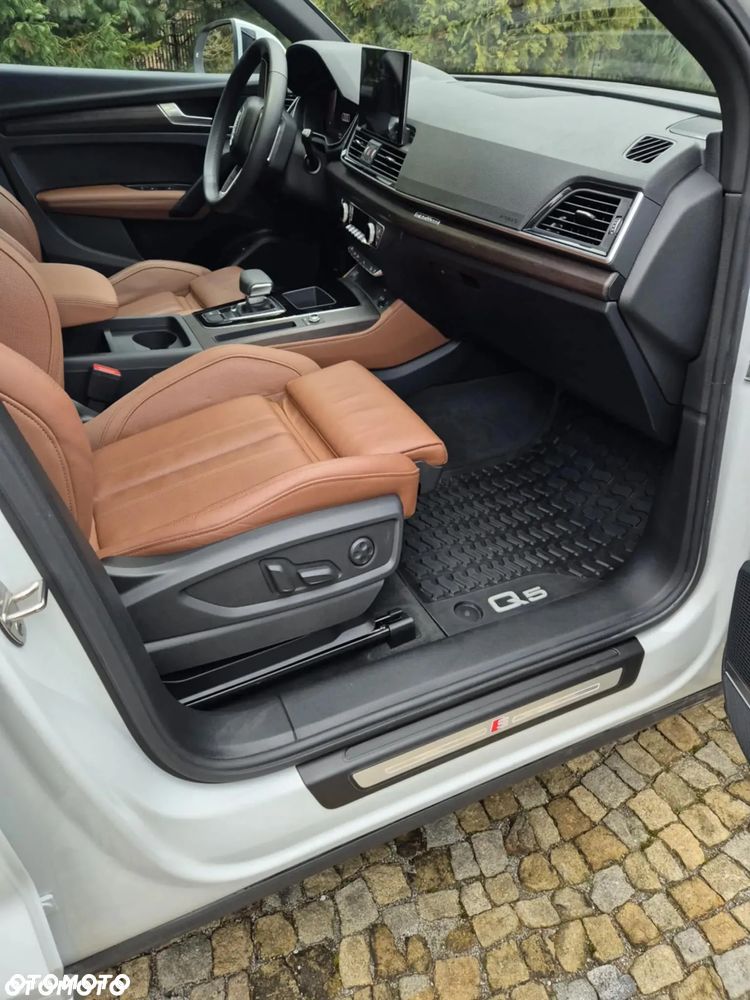Audi Q5 45 TFSI quattro S tronic S line business - 15