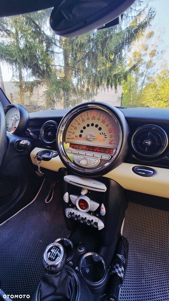 MINI Cooper D - 21