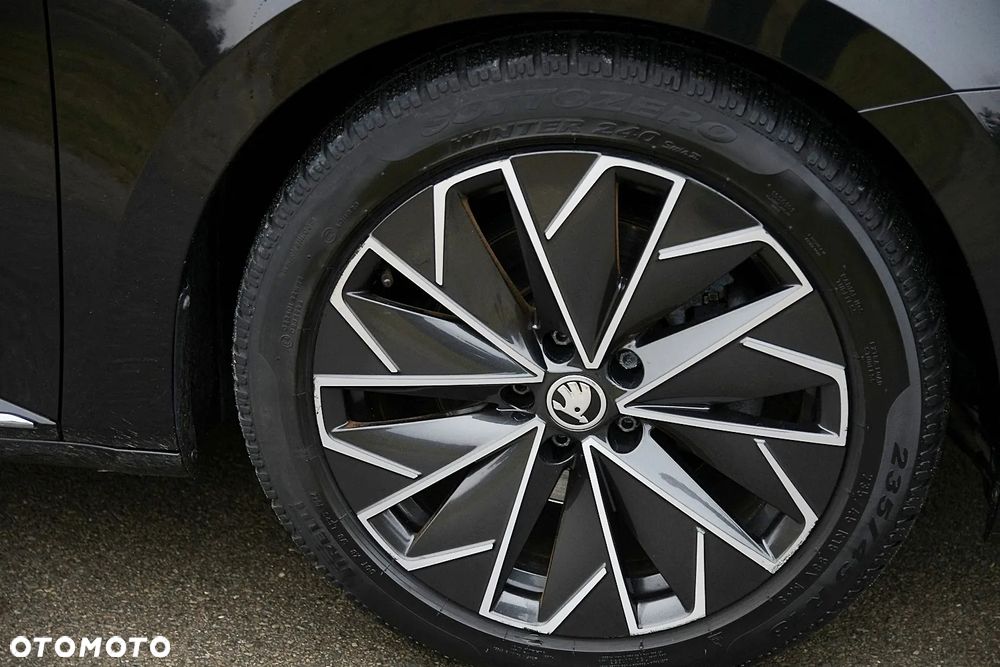 Skoda Superb 2.0 TDI SCR L&K DSG - 14