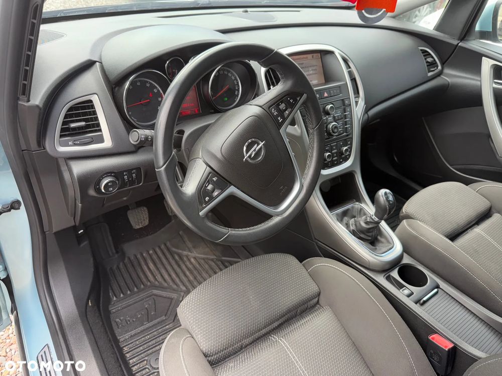 Opel Astra 1.4 Turbo - 13