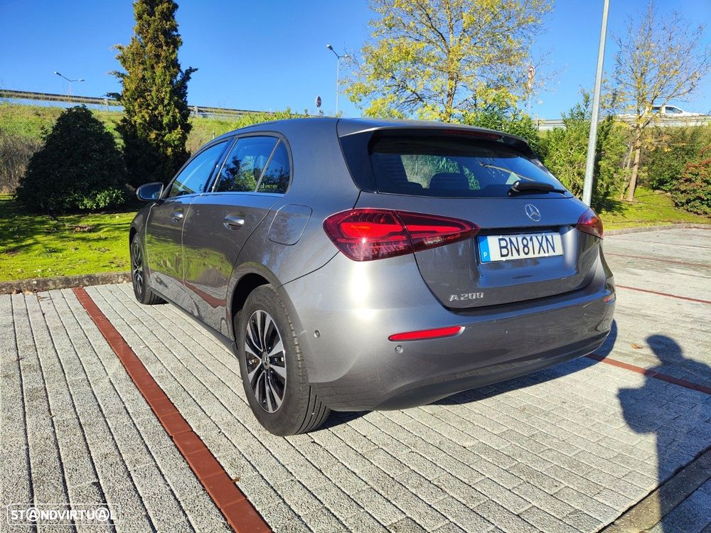 Mercedes-Benz A 200 Standard - 2