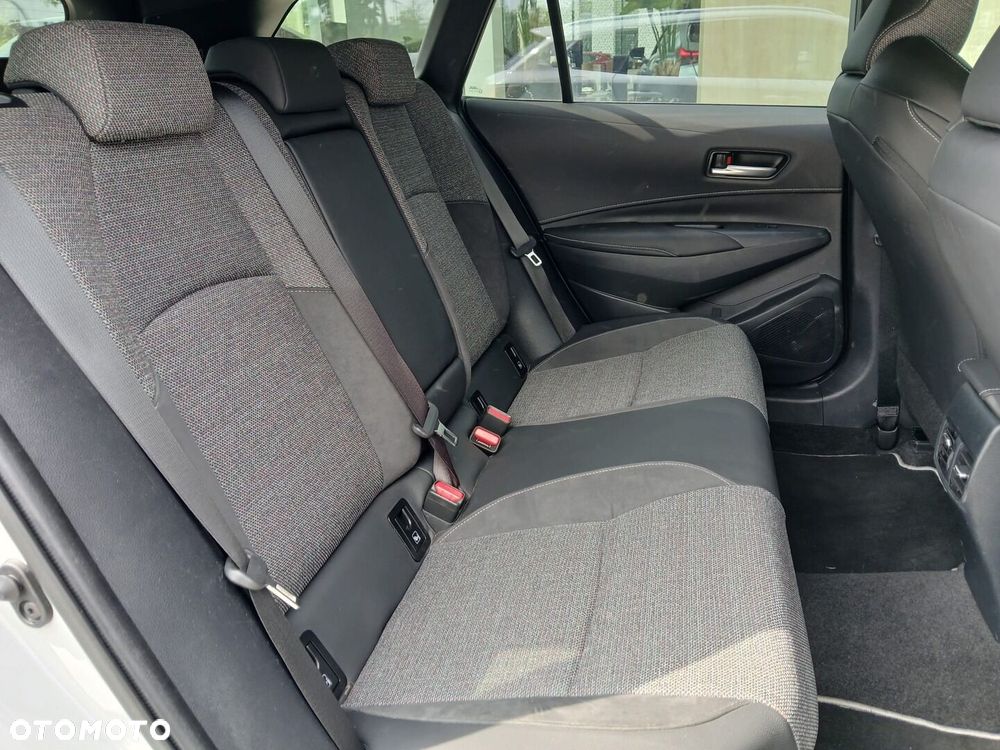Toyota Corolla 1.8 Hybrid Style - 26