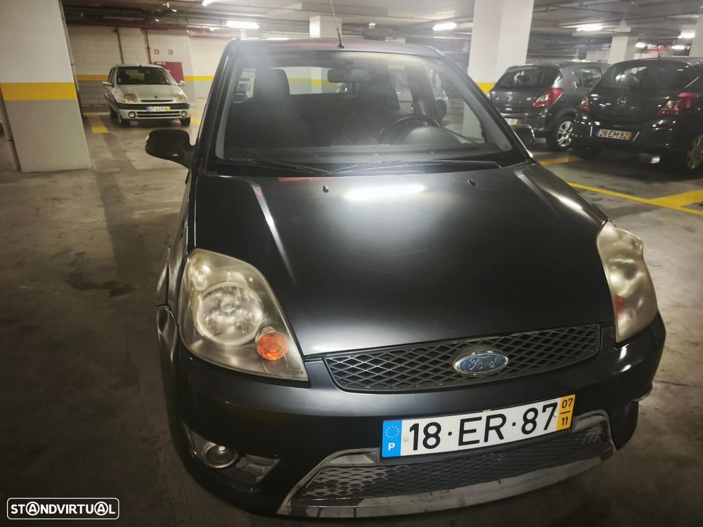 Ford Fiesta 1.25 Trend - 26