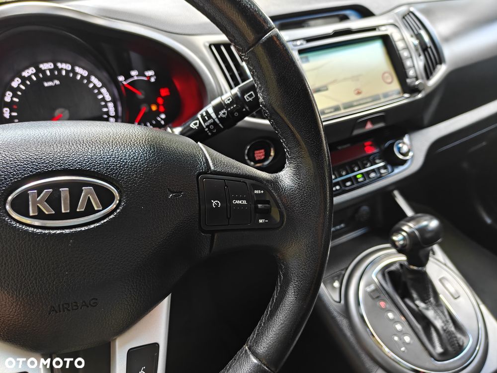 Kia Sportage 2.0 CRDI XL - 8