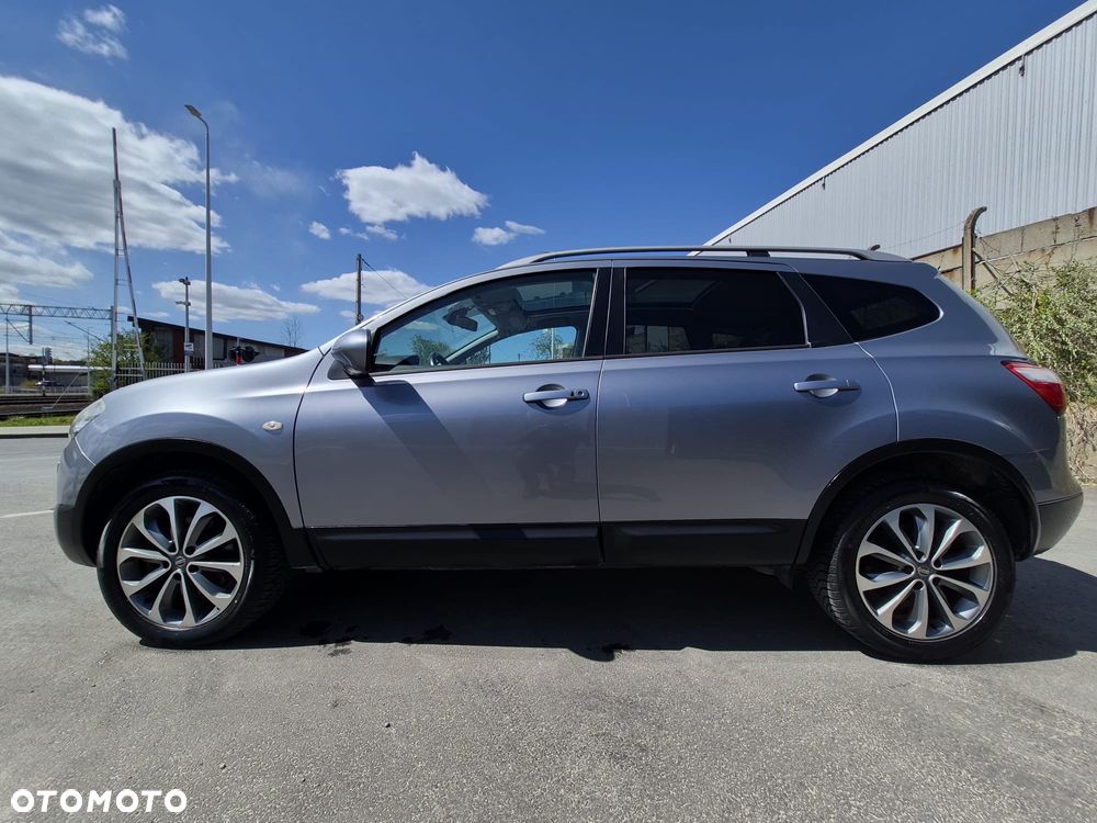 Nissan Qashqai+2 2.0 dCi DPF 4x4 tekna - 4