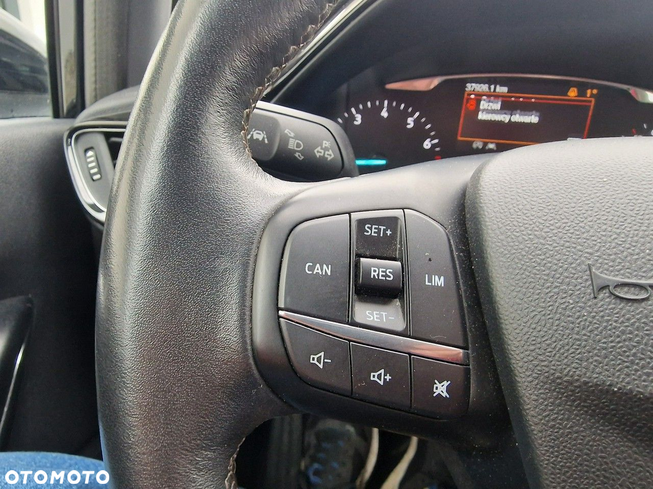 Ford Fiesta - 11