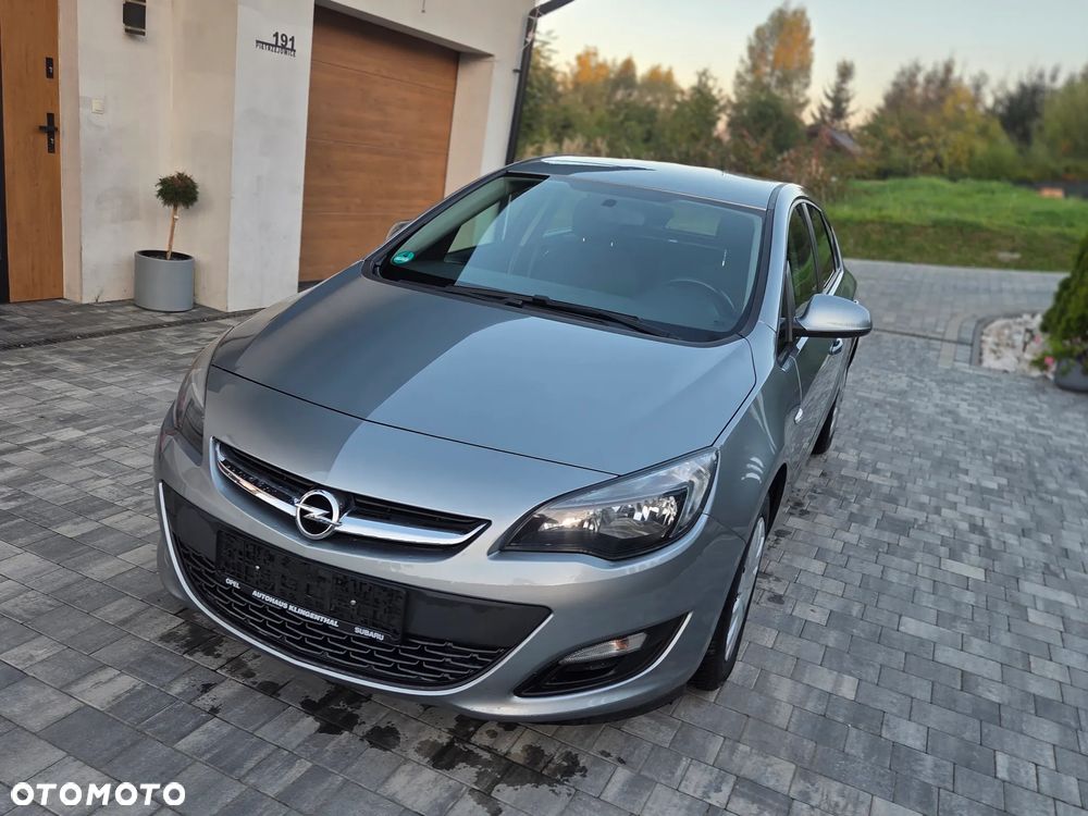 Opel Astra 1.4 T Active - 32
